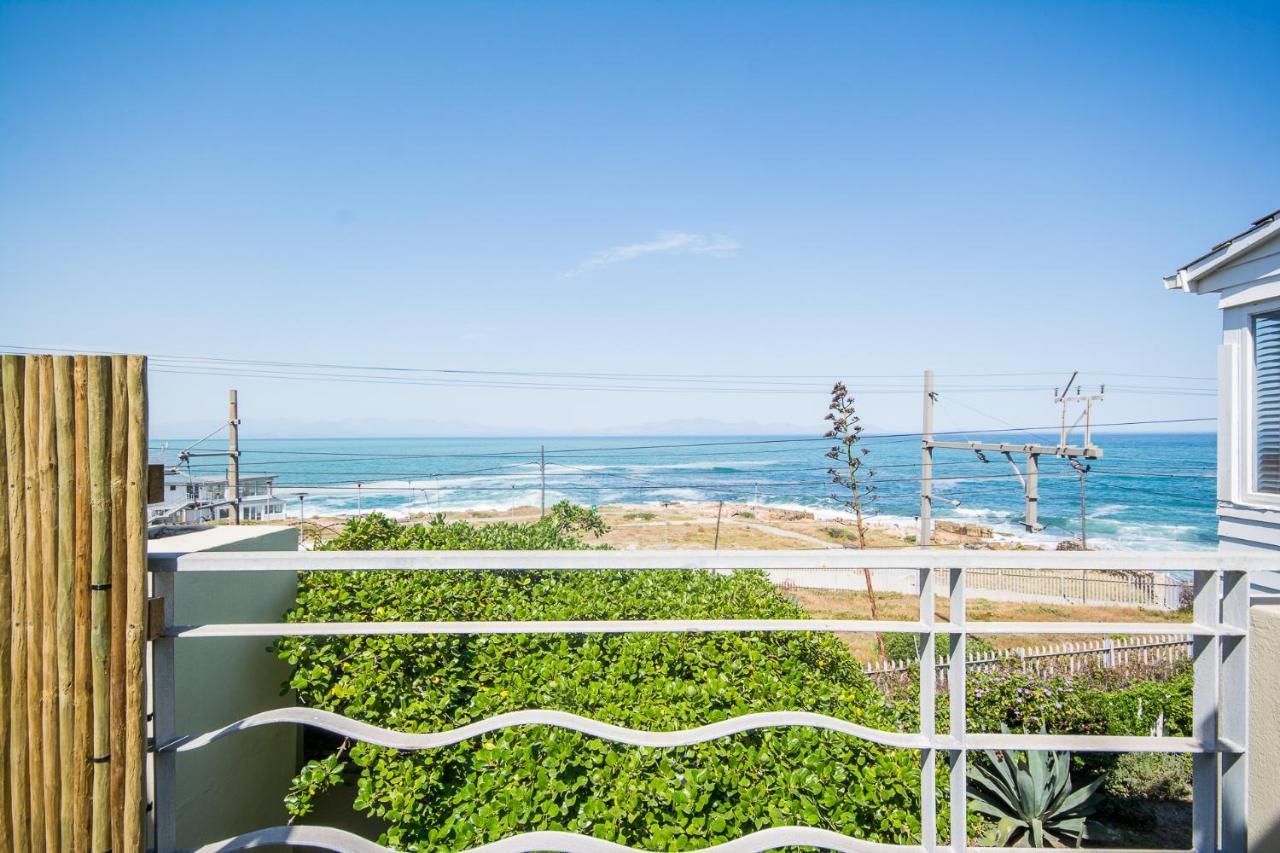 Fintimara Beach House Muizenberg Exterior photo